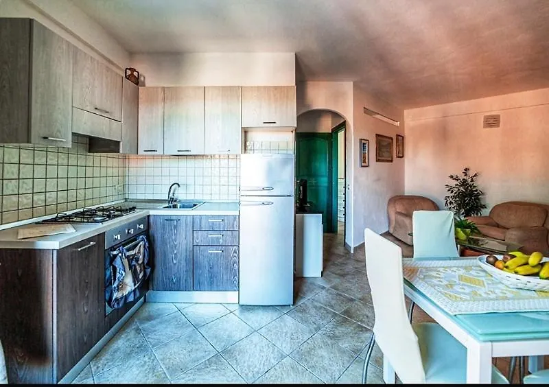 Incantevole Casa Vacanze Ginestra La Maddalena Apartment La Maddalena