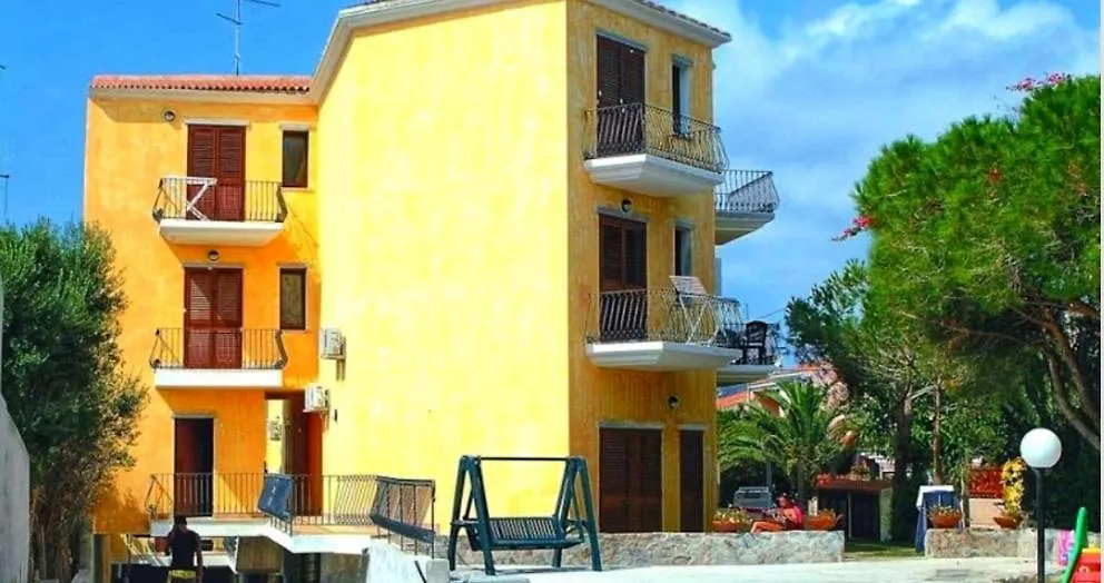 Incantevole Casa Vacanze Ginestra La Maddalena Apartment La Maddalena