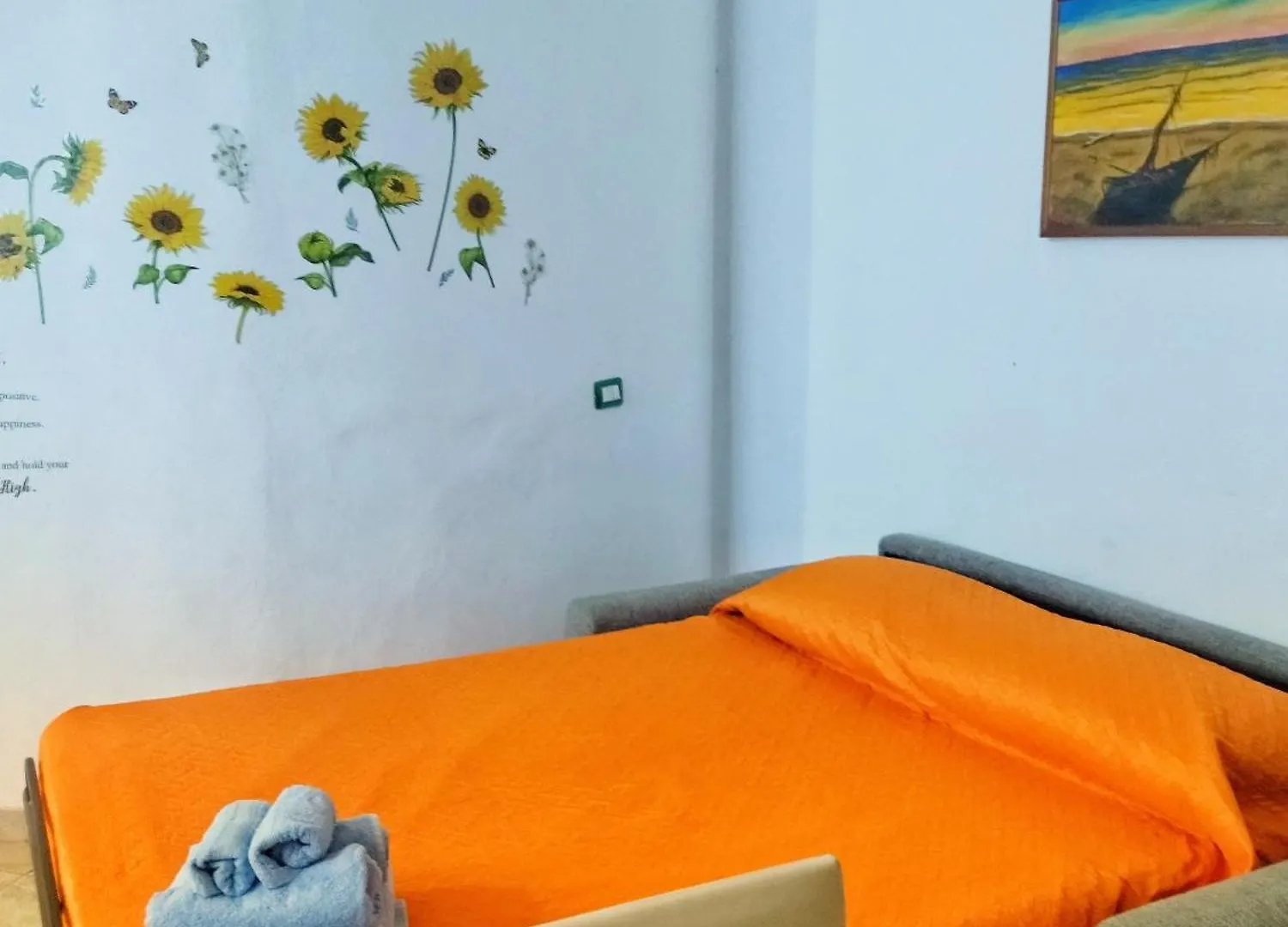 Apartment Casa Vacanze Ginestra La Maddalena Con Parcheggio Privato Italien