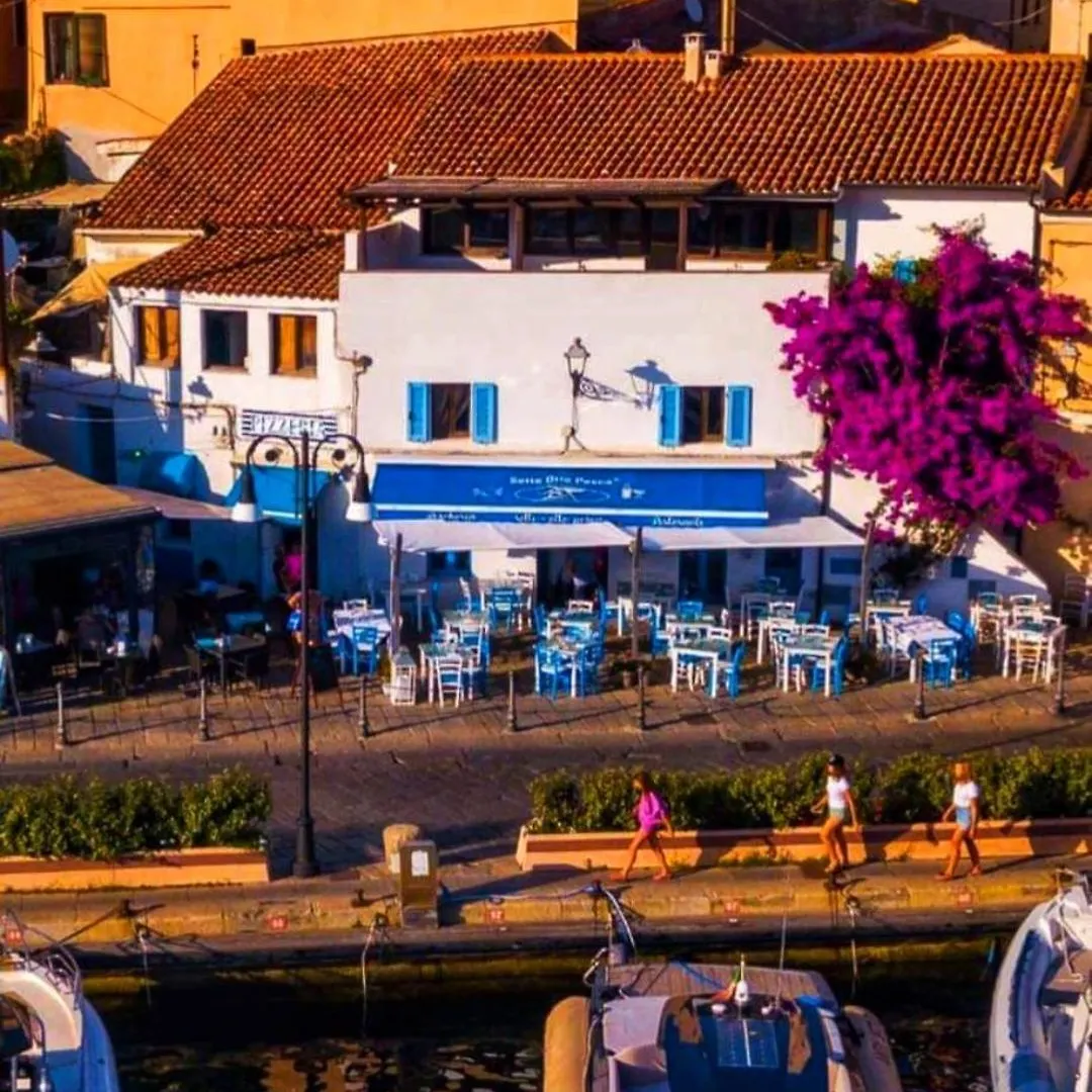 Casa Vacanze Ginestra La Maddalena Con Parcheggio Privato ラ・マッダレーナ