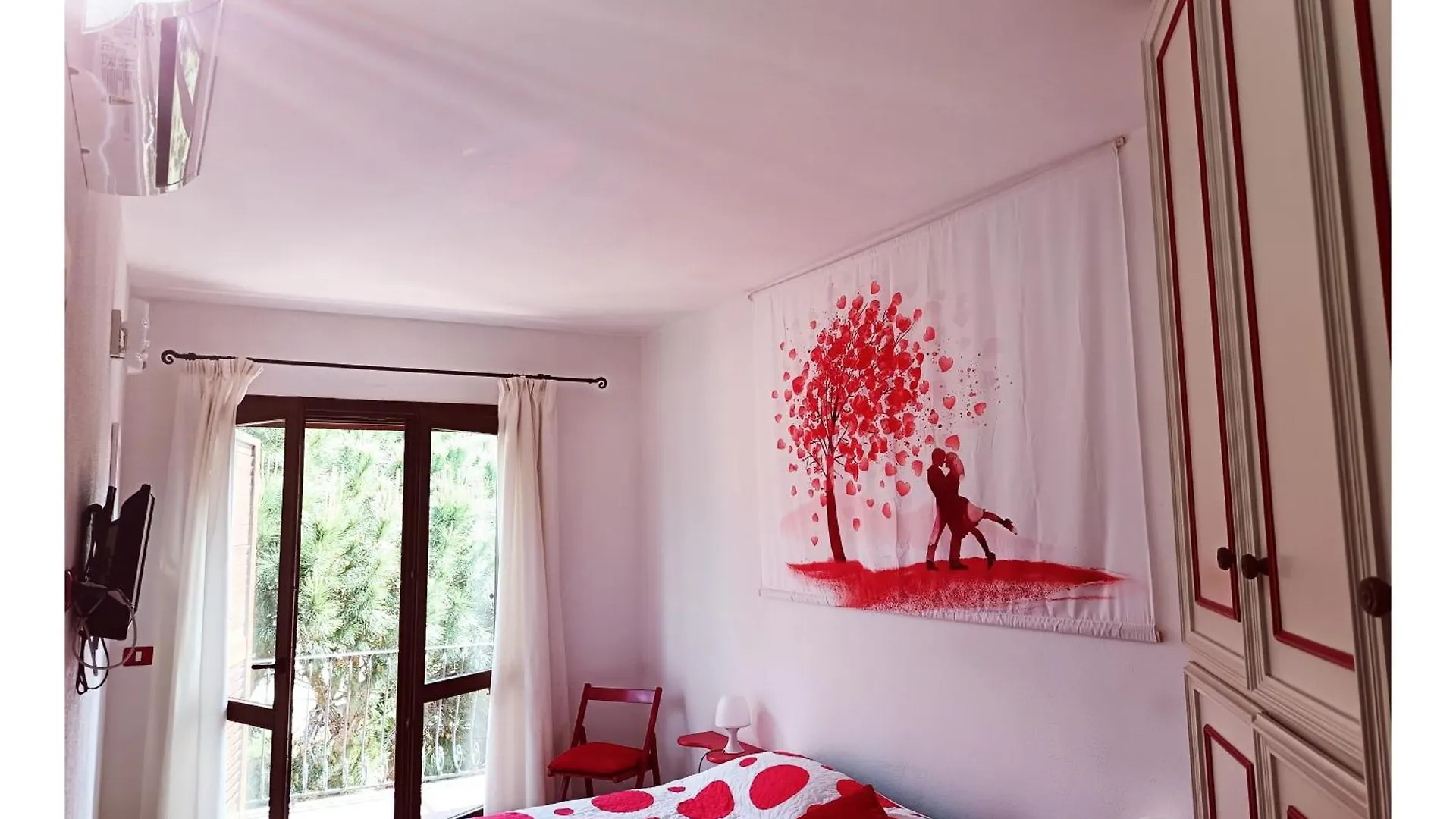Casa Vacanze Ginestra La Maddalena Con Parcheggio Privato 0*, ラ・マッダレーナ